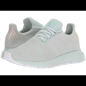 Adidas Swift Run Sneaker in Vaper Green Size 7